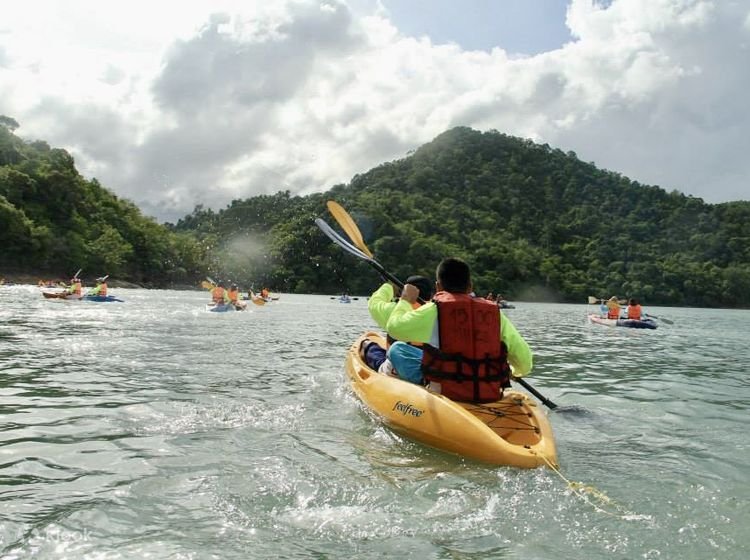 กิจกรรมกีฬาทางน้ำ - Image 3